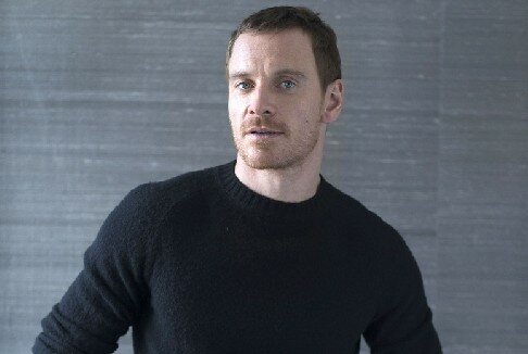 Assassin’s Creed, Fassbender paragona il film a Matrix
